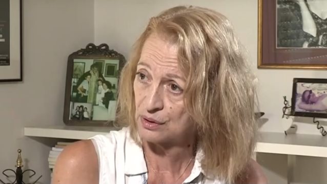 Η Λουκία Πιστιόλα αποκαλύπτει: &quot;Το πάρκινσον μου συνέβη μετά το εμβόλιο&quot;