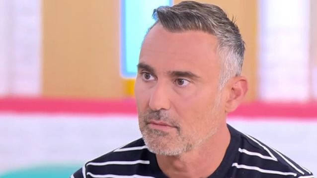 Γιώργος Καπουτζίδης: &quot;Ζω σε ένα νησί τέσσερα χιλιόμετρα από το κέντρο, τι δεν καταλαβαίνεις;&quot;