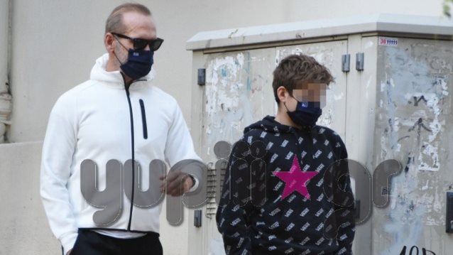 Πέτρος και Μάξιμος Κωστόπουλος: Είναι αχώριστοι! Όλες οι φωτογραφίες από τη βόλτα τους