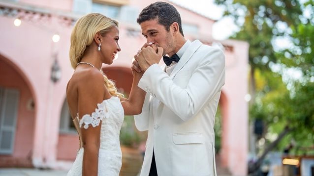 Ο Σπύρος Μαργαρίτης για την Τζένη Μελιτά μετά τον γάμο τους: &quot;Εύχομαι να νιώσει έτσι όλος ο κόσμος&quot;