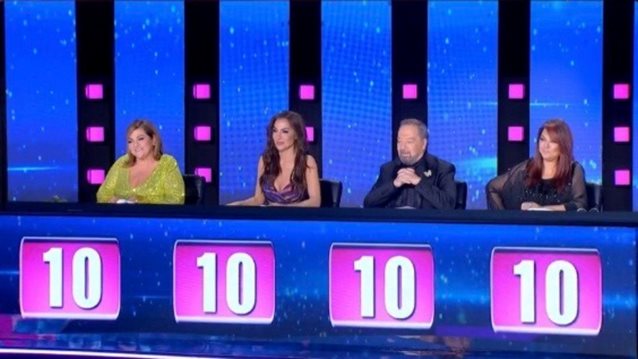 J2US | Αποθεώθηκαν από την κριτική επιτροπή: "Δεν έχει ξαναγίνει σε κανένα "Just" αυτό!"