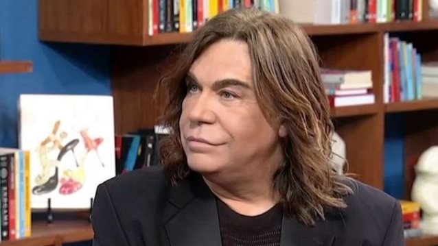 Τρύφωνας Σαμαράς: &quot;Με ερωτεύτηκε η κόρη του σκηνοθέτη αλλά είχα σχέση με τον ναυαγοσώστη&quot;