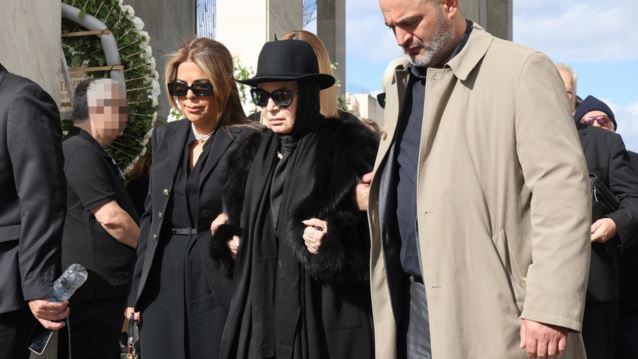 Σε κλίμα βαθιάς συγκίνησης η κηδεία του Δημήτρη Σούρα