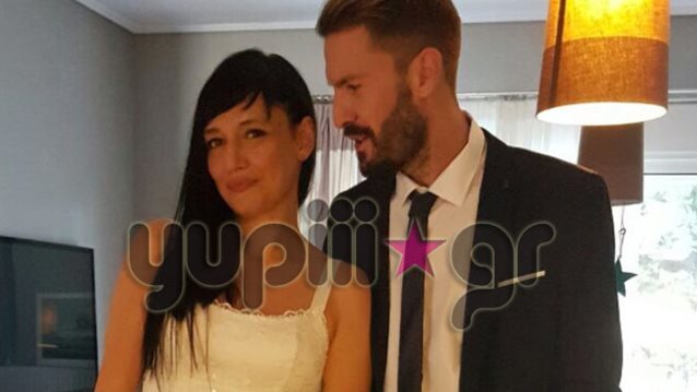 Αθηναΐς Νέγκα
: Βραδινή έξοδος με τον σύζυγό της λίγες ημέρες πριν γεννήσει!