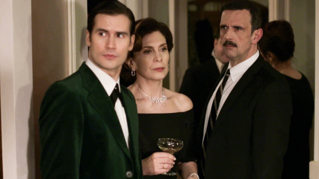 Ξανά μαζί οι πρωταγωνιστές από τις &quot;Άγριες Μέλισσες&quot;; Σε αυτήν τη σειρά τους θέλουν μαζί