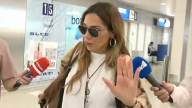 Η Δέσποινα Βανδή στην πρώτη αντίδραση στις φήμες γάμου με τον Βασίλη Μπισμπίκη