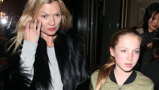Kate Moss : Η κόρη της έκανε το πρώτο της εξώφυλλο στη Vogue!