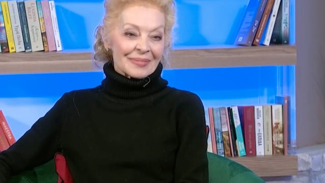 Μαρία Αλιφέρη: &quot;Ποτέ το δικό μου παιδί, δεν μου είπε κάτι&quot;