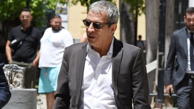 Δύσκολες ώρες για τον Θέμη Αδαμαντίδη – Έφυγε από τη ζωή η μητέρα του