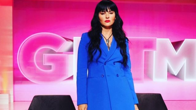 Το κοστούμι της Ζενεβιέβ Μαζαρί έκλεψε τις καρδιές μας - Οι εναλλακτικές προτάσεις για να το κάνεις δικό σου