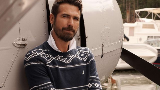 #SeasonFavorites: Το ξεχωριστό πουλόβερ που θα σε ζεστάνει τα φετινά Χριστούγεννα