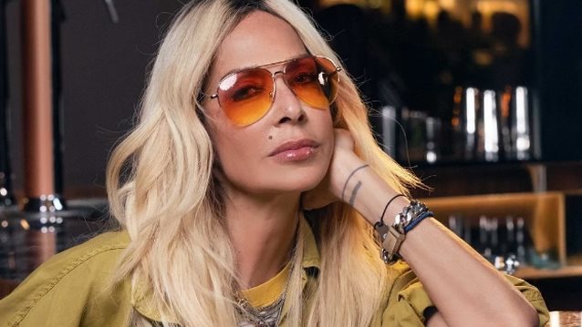 Η Άννα Βίσση επέστρεψε με ολοκαίνουργιο τραγούδι!