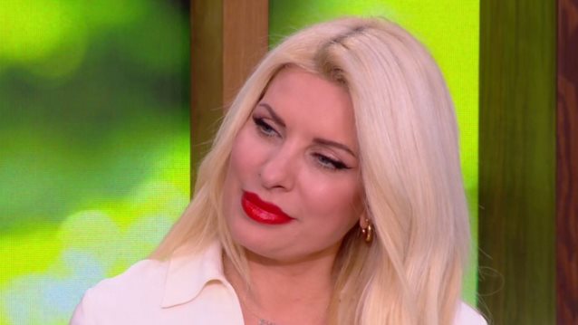 Η Ελένη Μενεγάκη μιλά για τον Μάκη Παντζόπουλο ανήμερα του Αγίου Βαλεντίνου