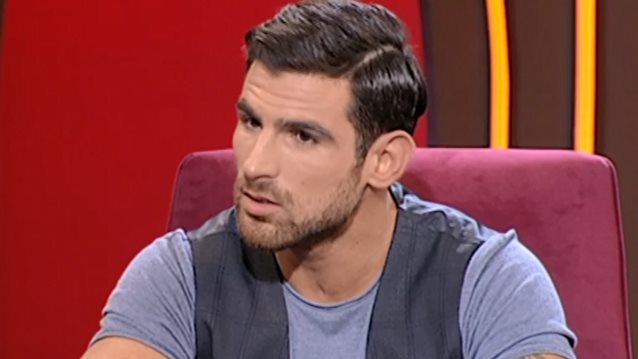 Ετεοκλής Παύλου: Η συγκλονιστική περιγραφή για τη βραδιά που τον πυροβόλησαν &amp; η εξομολόγηση για τον έρωτά του με την Ελένη Χατζίδου