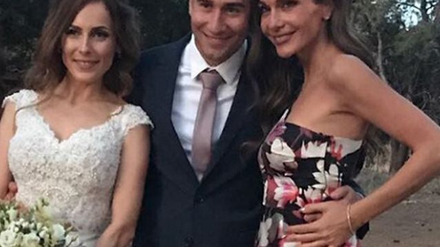 Δέσποινα Βανδή: Πάντρεψε τον ανηψιό της! Οι φωτογραφίες &amp; το τρυφερό μήνυμά της