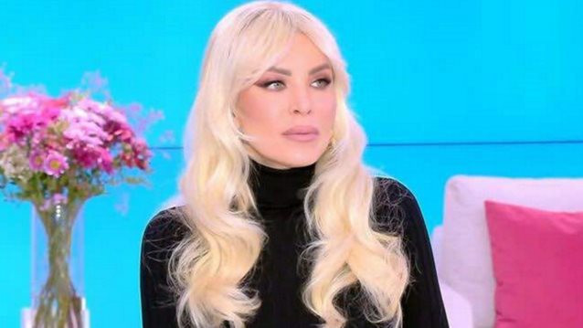 Τέμπη | Αντέδρασε η Κατερίνα Καινούργιου: &quot;Με συγχωρείς που σε διορθώνω αλλά δεν είναι σήμερα η μέρα&quot;