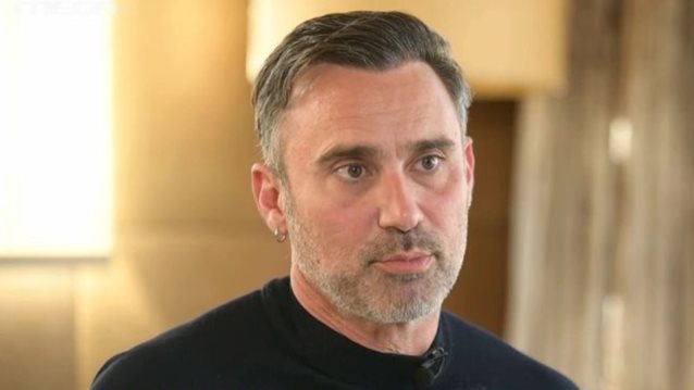 Ο Γιώργος Καπουτζίδης για όλα: Το ενδεχόμενο ενός παιδιού, το δύσκολο τέλος του "Παρά Πέντε" &amp; η αποχή από την τηλεόραση