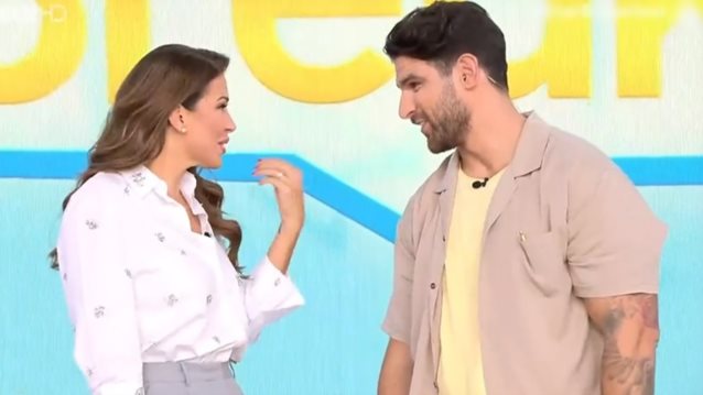 Ελένη Χατζίδου σε Ετεοκλή Παύλου: &quot;Ροχάλιζες όλο το βράδυ&quot;