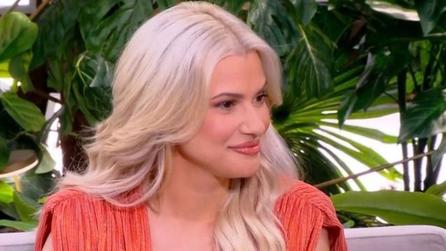 Λάουρα Νάργες: &quot;Ήθελα να είμαι στη φωλιά μου - Δεν είναι και λίγα τα βράδια που λείπει ο Χρήστος&quot;