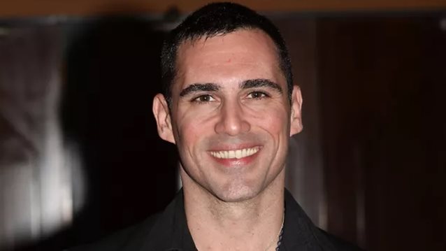 Άνθιμος Ανανιάδης: &quot;Μου έχουν γίνει ανήθικες προτάσεις - Είχα πάντα ασπίδα προστασίας τον Κώστα Βουτσά και δεν με ακούμπαγαν&quot;