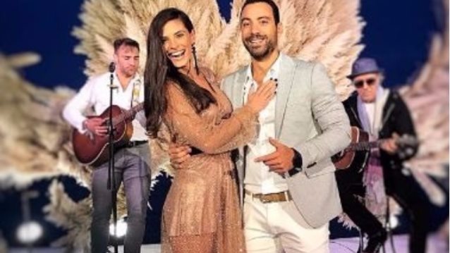 Σάκης Τανιμανίδης - Χριστίνα Μπόμπα: Η εντυπωσιακή εμφάνιση στον γάμο του Acun Ilicali