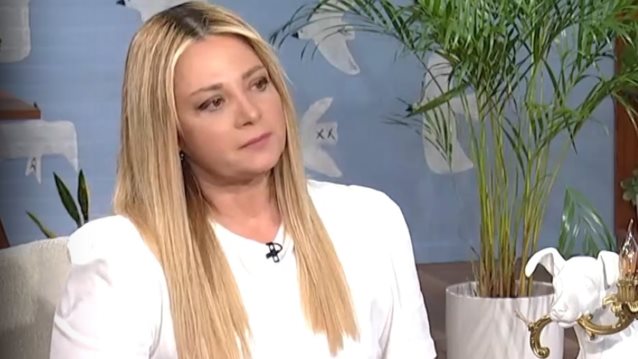 Δάκρυσε η Νάνσυ Ζαμπέτογλου στον αέρα του &quot;Στούντιο 4&quot;: &quot;Πρώτη φορά αισθάνομαι αναγούλα&quot;