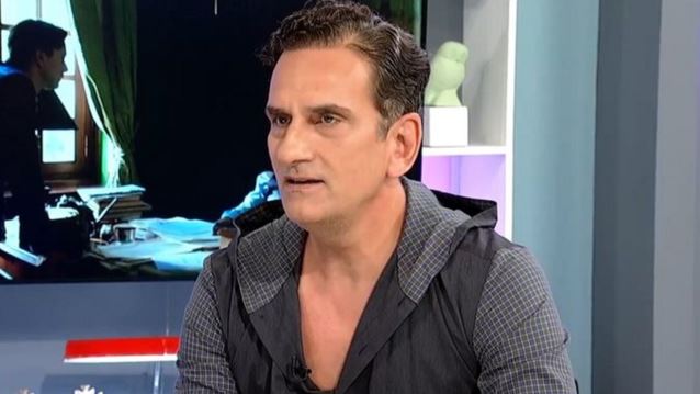 Νίκος Ψαρράς: "Έχω το μεγαλύτερο τρακ - Ξαφνικά είμαι το παιδάκι που πρέπει να επιβεβαιώσει στους γονείς του ότι έκανε τη σωστή επιλογή"