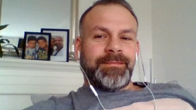 Νίκος Παναγιωτίδης: Η καραντίνα στη Σουηδία &amp; η τελευταία φορά που επικοινώνησε με την Έλενα Παπαρίζου