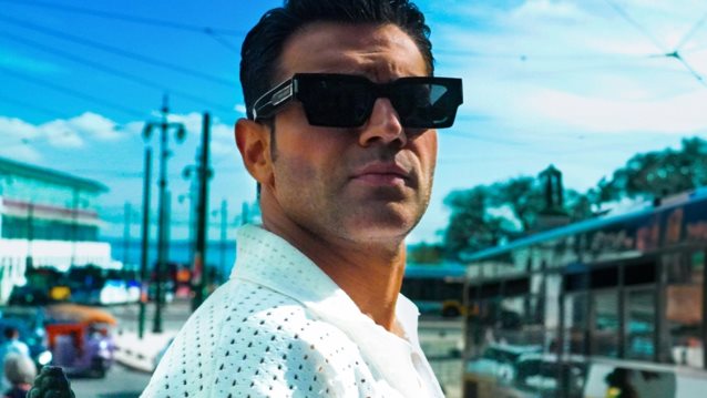 Πέτρος Ιακωβίδης – &quot;Απόψε Θέλω&quot; | Μας ταξιδεύει στη Λισαβόνα με το νέο του video clip