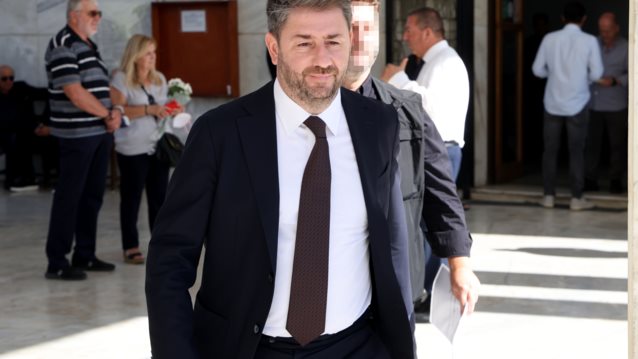 Εκλογές ΠΑΣΟΚ 2024 - Live blog: Πρωτιά Ανδρουλάκη με 32,84%, δεύτερος ο Δούκας με 22,73% στο 63% της ενσωμάτωσης