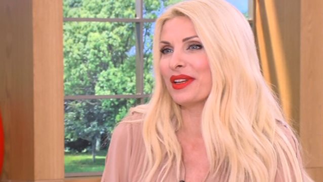 Ελένη Μενεγάκη: Αποκάλυψε on air τι έκανε το βράδυ με τον Μάκη Παντζόπουλο