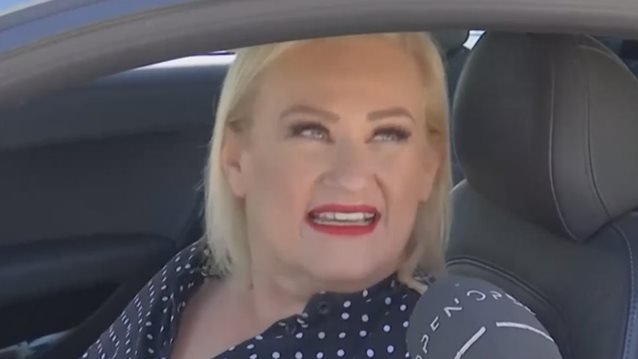 Άση Μπήλιου: "Δεν μου ήρθε κάτι να πω για την Ελίνα Παπίλα - Δεν σημαίνει ότι έχω σχέσεις με κάθε άνθρωπο που έχω συνεργαστεί"