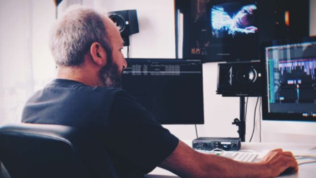 Γιώργος Λαμπρινός | Ο Έλληνας υποψήφιος των φετινών Oscars μιλά στο Esquire