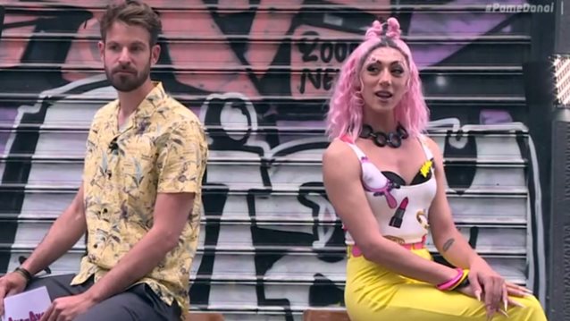 Η Holly Grace &quot;αδειάζει&quot; το House Of Fame: &quot;Πήγα σε ένα reality που απλά τραγουδούσαμε τις Παρασκευές&quot;