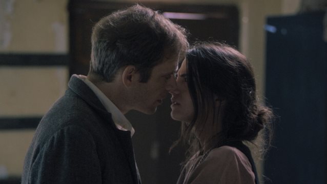 Το Κόκκινο Ποτάμι- Η Συνέχεια | Ο Δημοσθένης εξομολογείται στην Ιφιγένεια πως είναι ερωτευμένος μαζί της