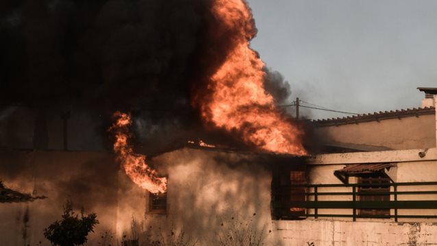 Πώς ξεκίνησε η φωτιά στην Πεντέλη: Τα στοιχεία που δείχνουν εμπρησμό - Οι δύο εστίες χωρίς πυλώνες ρεύματος κοντά