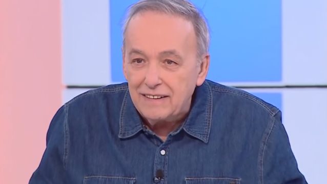 Ανδρέας Μικρούτσικος: "Δεν με άφησε ο Λαζόπουλος χθες να δω τον Μουτσινά"