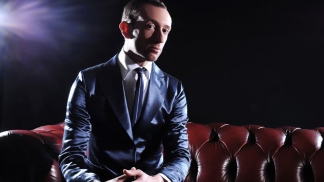 Κανένα Tinder, Κανένα Grindr: Πώς είναι να φτιάξεις το δικό σου dating app!