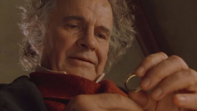 Ian Holm: Έφυγε από τη ζωή ο ηθοποιός του «Άρχοντα των Δαχτυλιδιών»