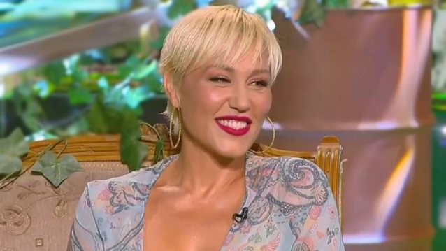 Η Πηνελόπη Αναστασοπούλου αποκάλυψε το απίθανο περιστατικό που έζησε στο &quot;The Masked Singer&quot;: &quot;Με πήρε τηλέφωνο για να δει που είμαι&quot;