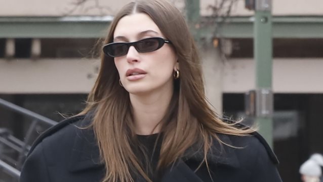 Hailey Bieber | To σπάνιο στιγμιότυπο με τον γιο της Jack