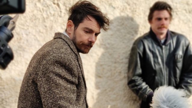 "Η Παραλία" έρχεται στην ΕΡΤ | Δες νέες φωτογραφίες από τα γυρίσματα