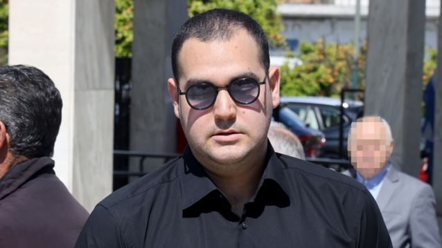 Εξερράγη ο Χρίστος Κούγιας: &quot;Ότι κάθεστε κι ασχολείστε με unfollow είναι το βασικό πρόβλημα αυτής της χώρας&quot;