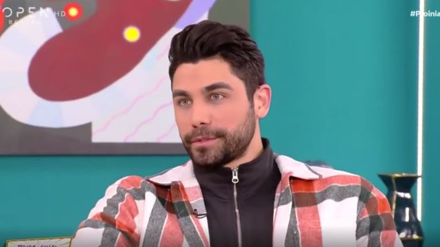 Παναγιώτης Βασιλάκος: &quot;Κρατιόμουν με νύχια και με δόντια με όσα διάβαζα&quot;