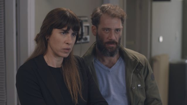 Μαύροι Πίνακες | Η Έλλη, η Άννα και ο Άρης οδηγούνται σε μία νέα αποκάλυψη για τον δολοφόνο