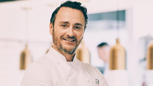 Jason Atherton | Η ιδιαίτερη ιστορία του καλεσμένου στον αποψινό τελικό του MasterChef