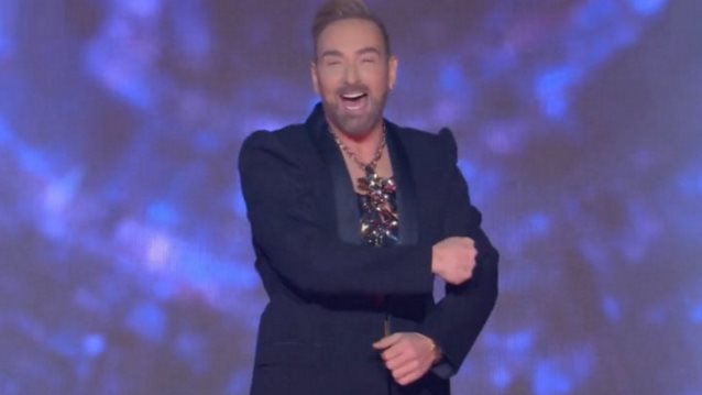 Το "J2US" επεστρεψε! Ο Νικος Κοκλωνης σε μια σαρωτικη εναρξη