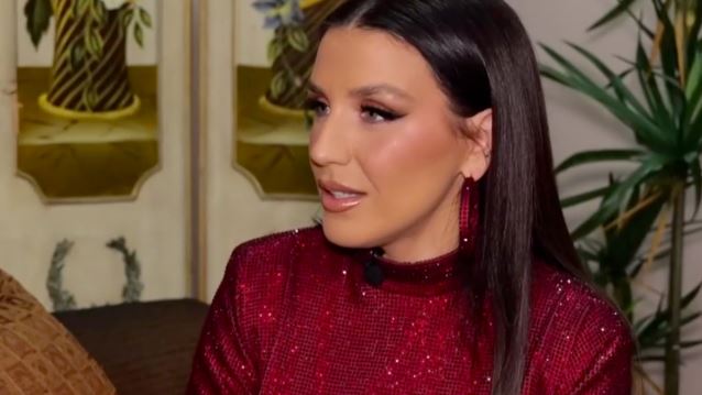 Ιουλία Καλλιμάνη: "Με ενοχλεί πολύ να με προσβάλλει κάποιος. Η δράση φέρνει αντίδραση"