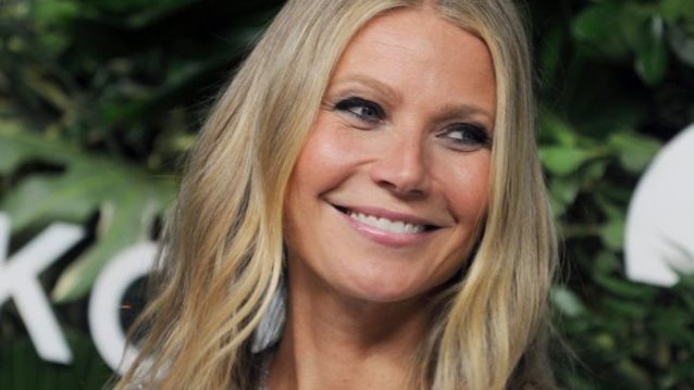 Gwyneth Paltrow: Μας δείχνει για πρώτη φορά το δαχτυλίδι αρραβώνων της!