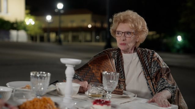 Η Νο.1 συμβουλή της Μάρως Κοντού για όμορφη επιδερμίδα ακόμα και μετά τα 80